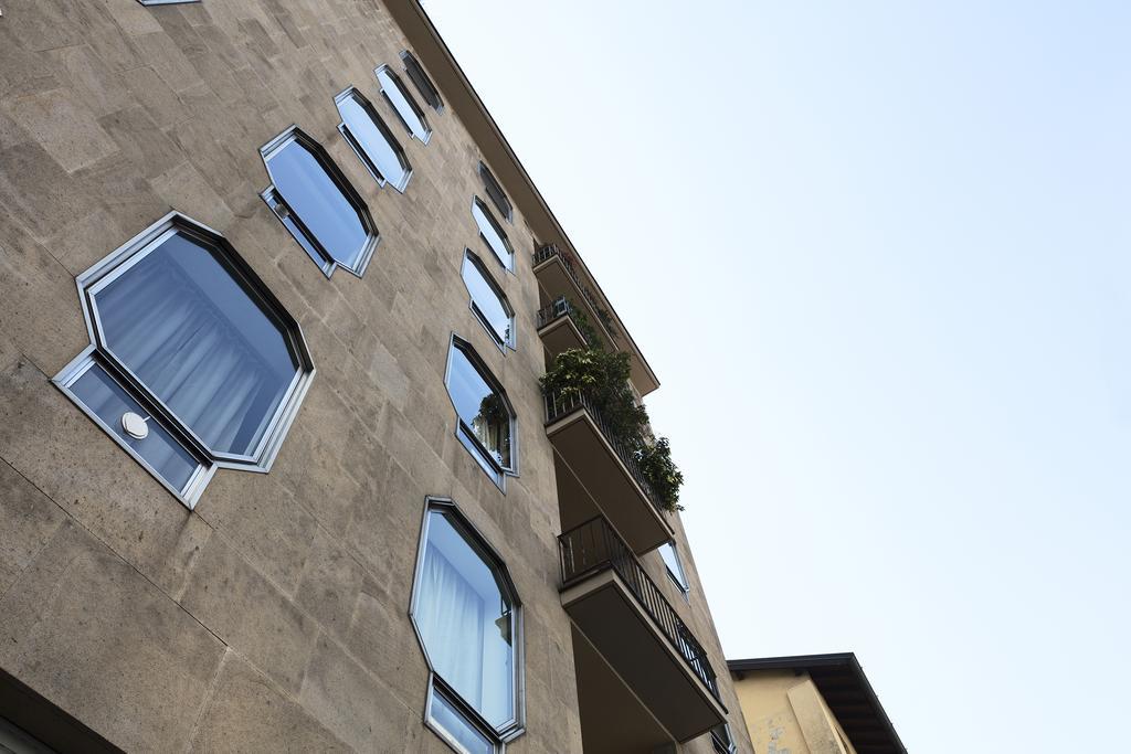 Heart Milan Apartments Duomo Sanbarnaba Buitenkant foto